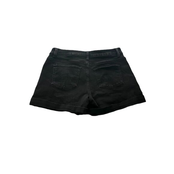 Time and Tru Black Mid-Rise Shorts Size 8 - Picture 2 of 4